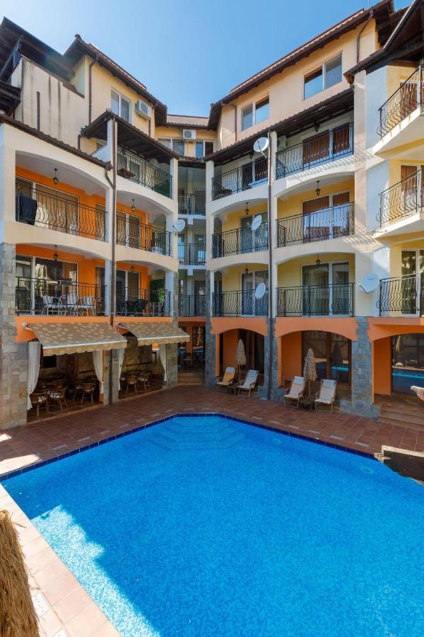 Casa Del Mar Apartments Sunny Beach Exterior photo