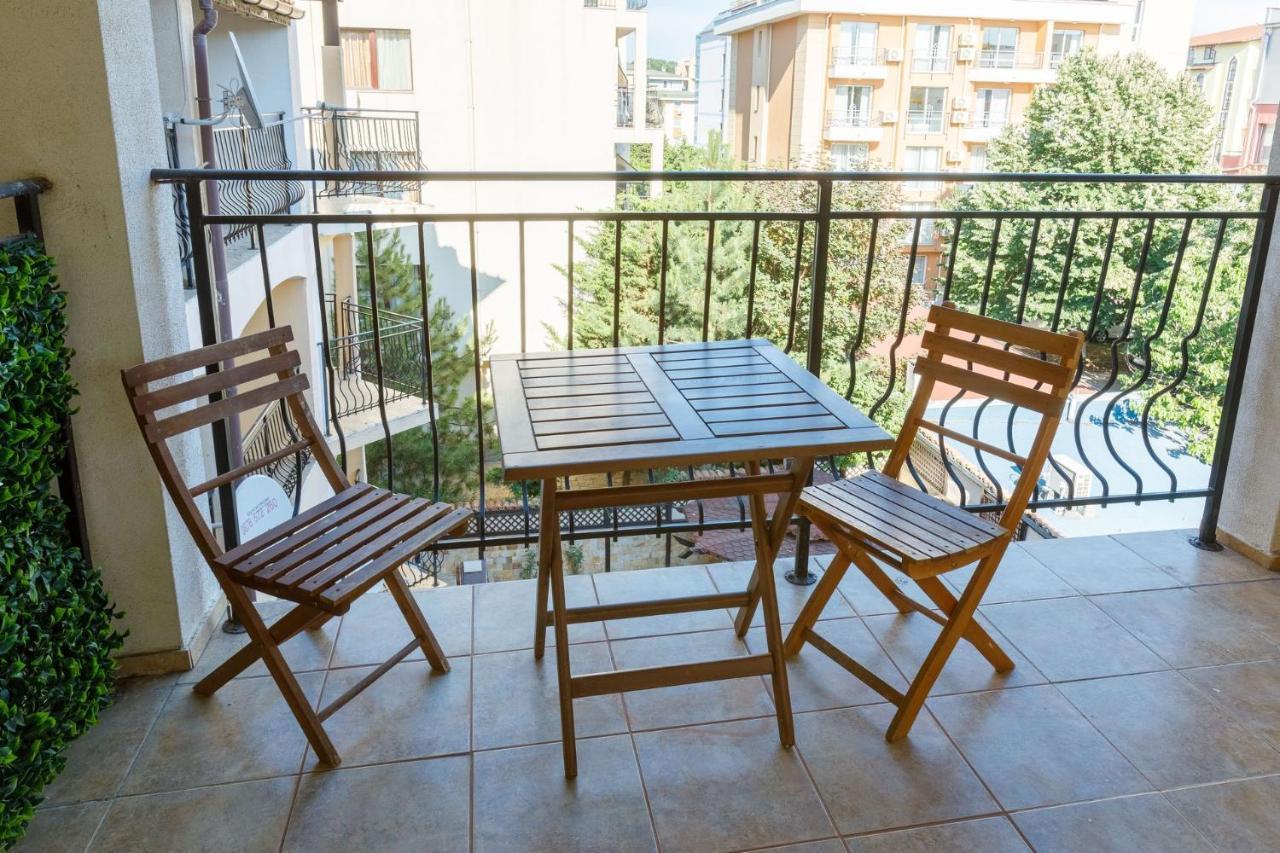 Casa Del Mar Apartments Sunny Beach Exterior photo