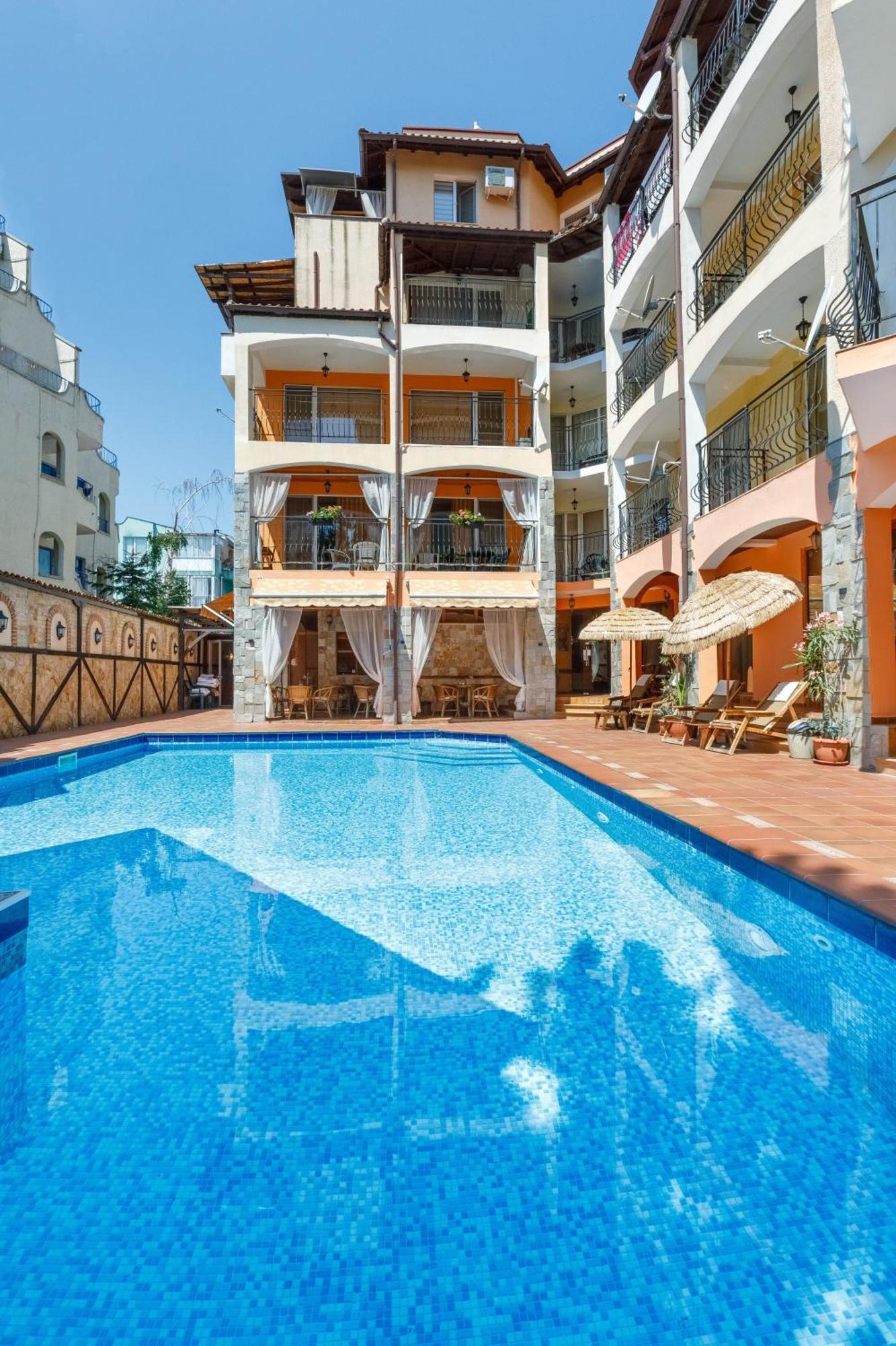 Casa Del Mar Apartments Sunny Beach Exterior photo